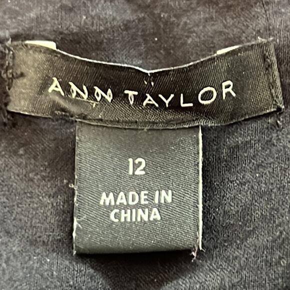 Ann Taylor Black Embroidered Lace Shift Dress 12 - Picture 5 of 7